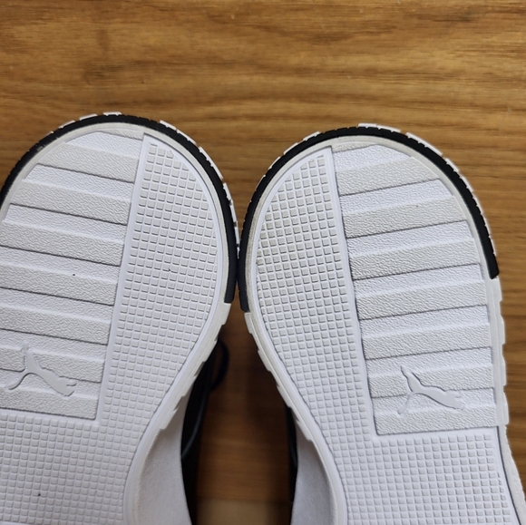 PUMA Cali Bold Black Metallic Gold Women Size 10 - Picture 10 of 16